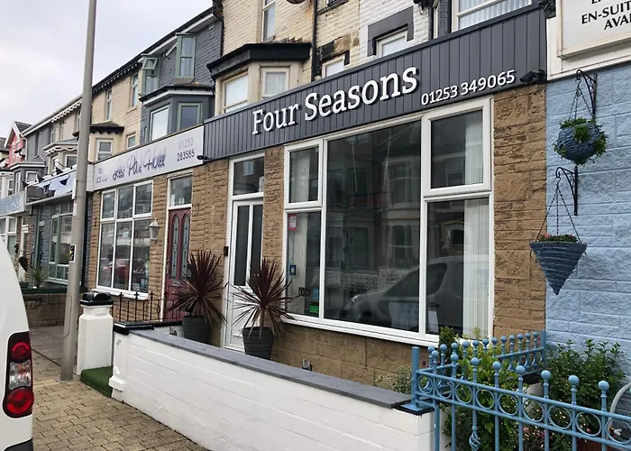 Four Seasons Guest House Blackpool